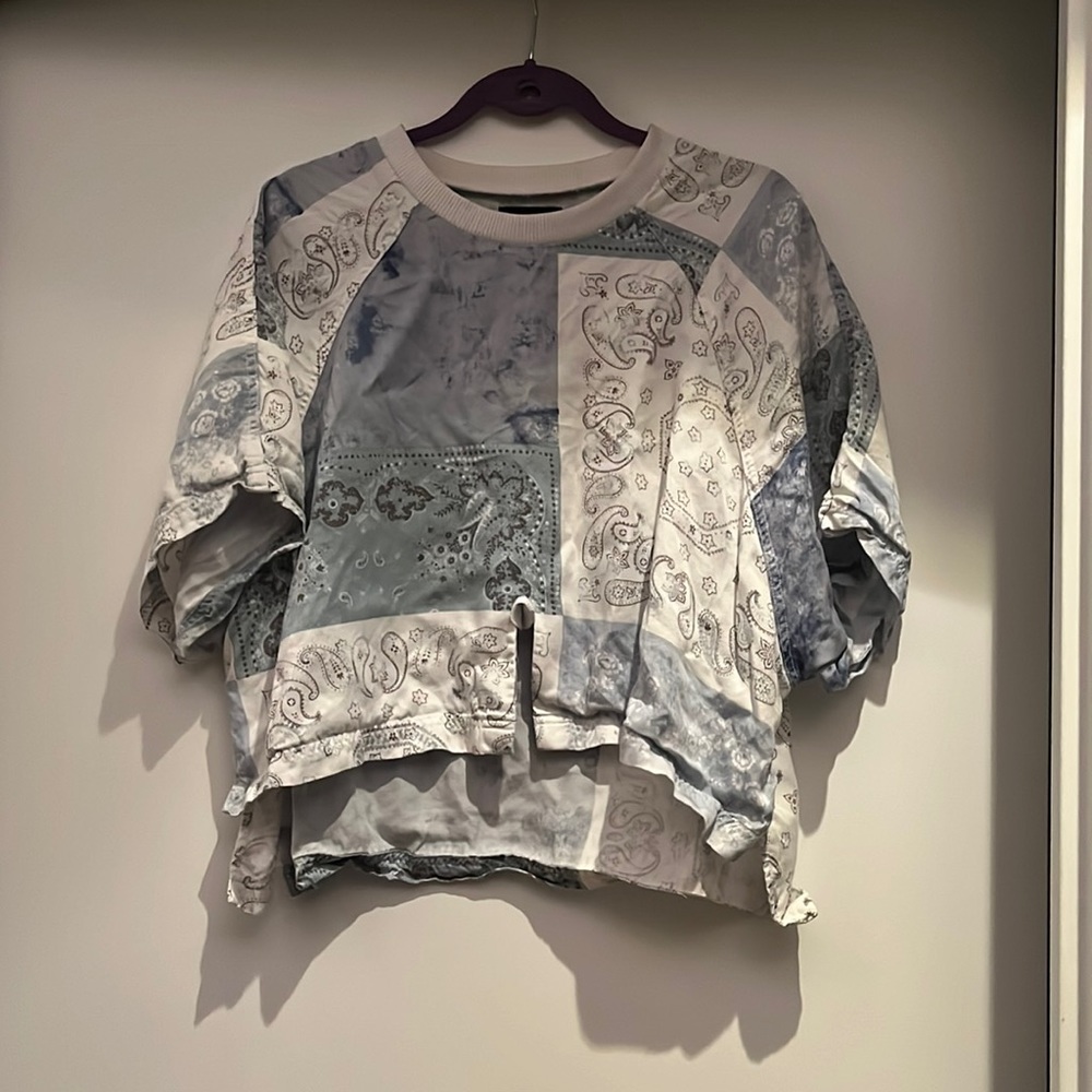 Urban Outfitters loose crop